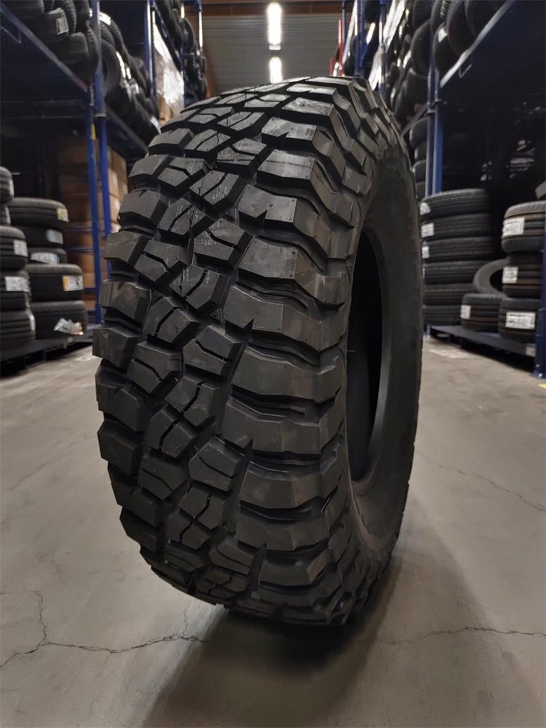 37x12.50R18 115Q BFGOODRICH MUD TERRAIN T/A KM3